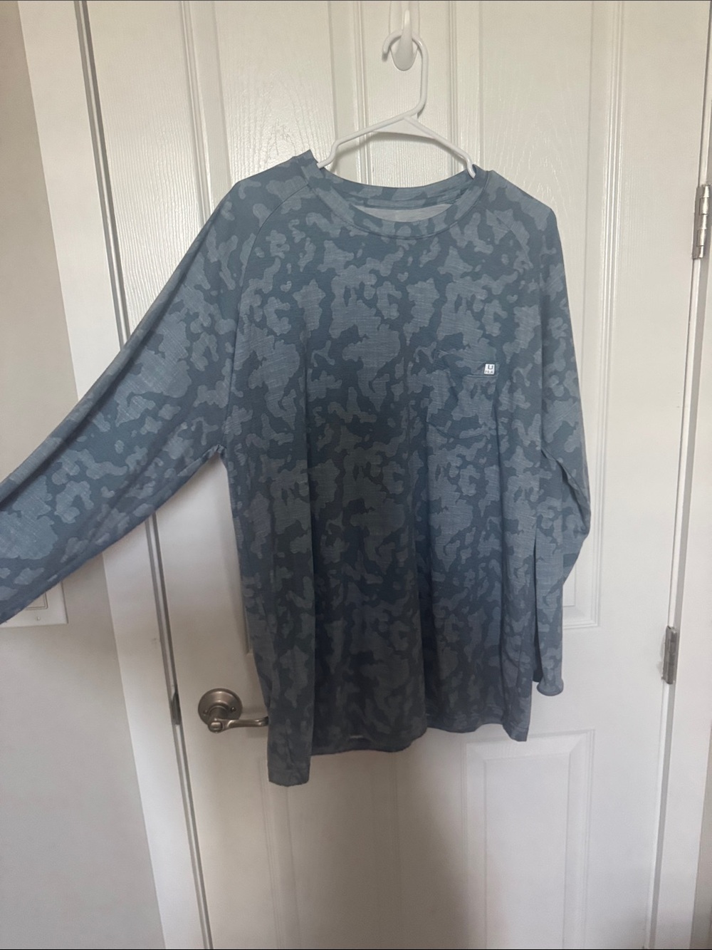 HUK SPF long sleeve